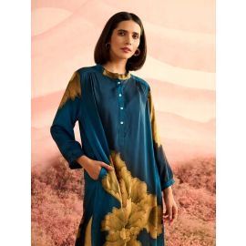 BLUE FLORA GATHERED TUNIC